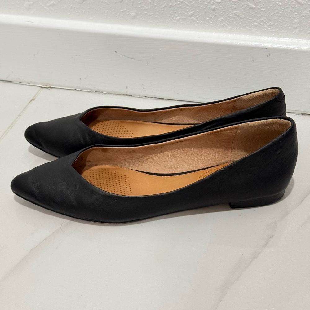 Corso Como Black Pointed‎ Toe Leather Flats 7
